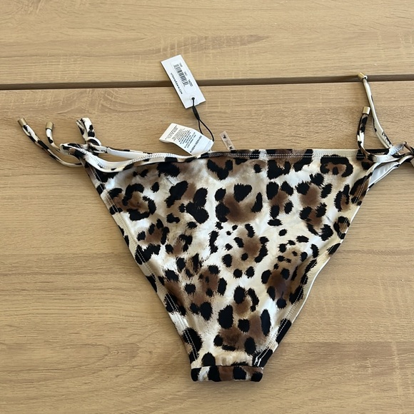NWT Vitamin A Side Tie Leopard Bikini Set - Picture 4 of 8